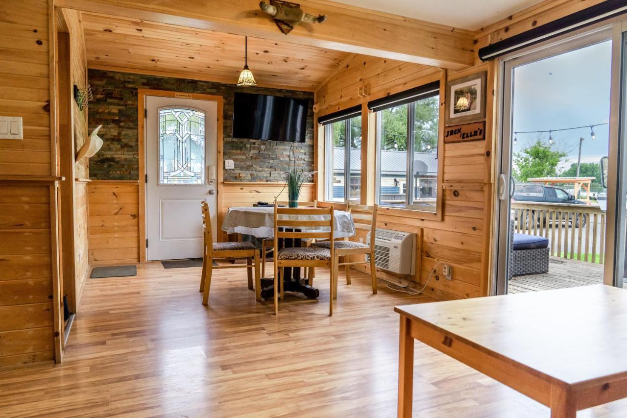 Stoneburg Cove Cottages Carrying Place 외부 사진