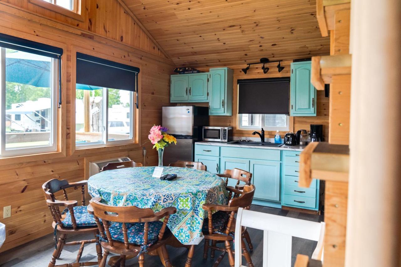 Stoneburg Cove Cottages Carrying Place 외부 사진